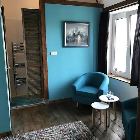 La Vieille Ecole 3*