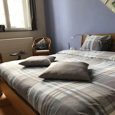 La Vieille Ecole Couette-café 3*